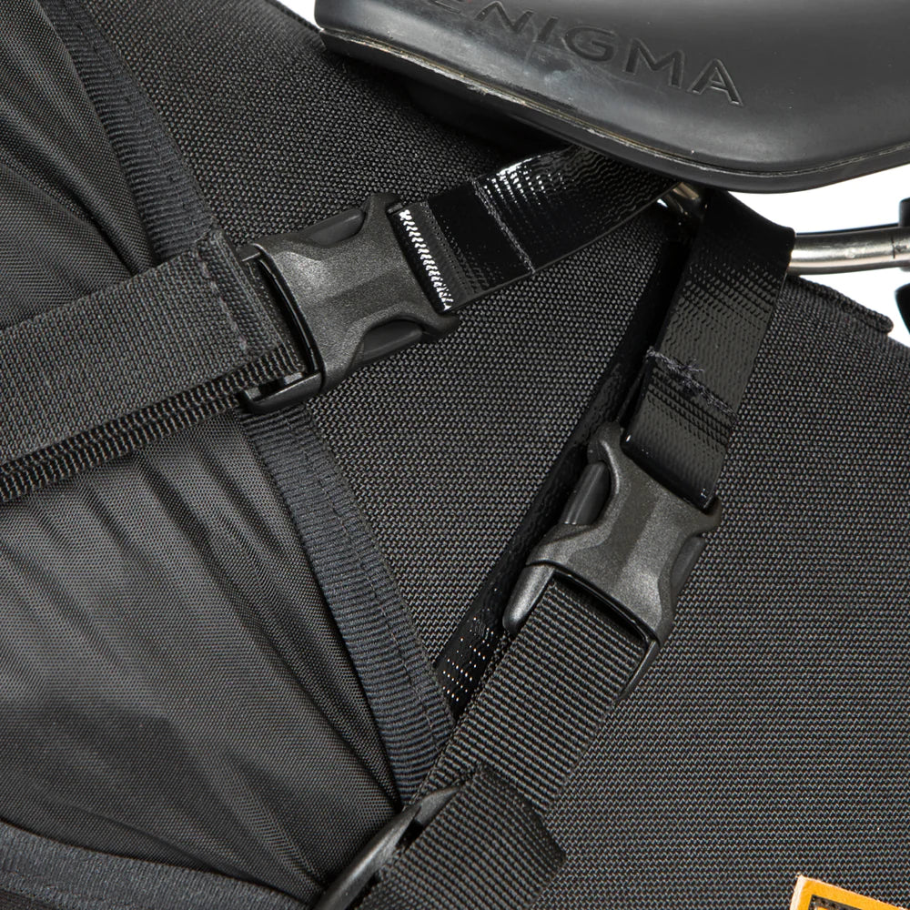 RESTRAP SADDLE BAG (18 LITRES) - BLACK/BLACK