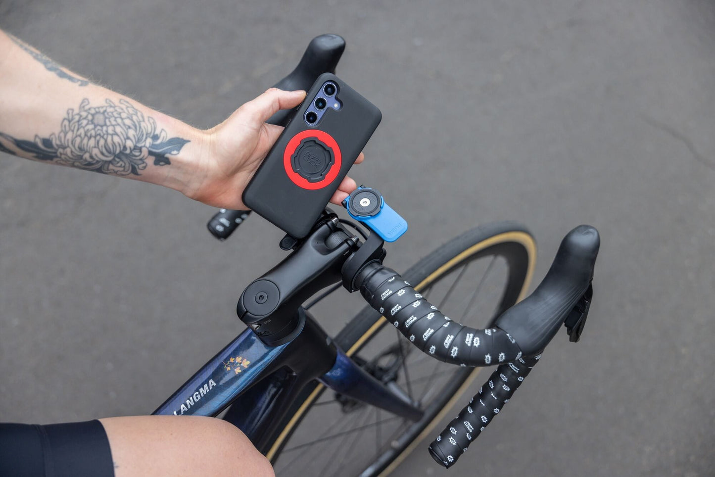 Quad Lock Out Front Mount (V3)