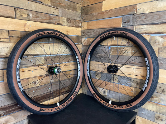 Schwalbe Billy Bonkers 26 x 2.10 - K-Guard Wired Tyre - Bronze/Black