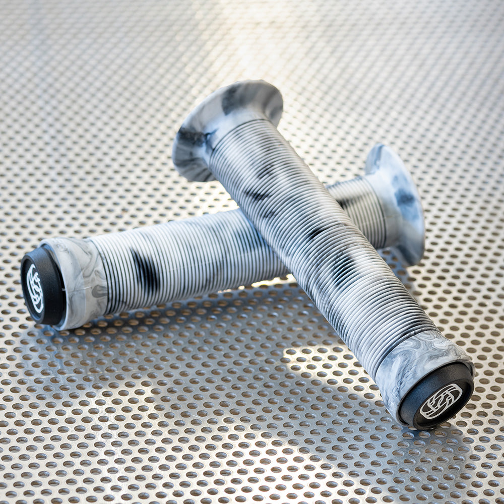Gusset Sleeper MJ Flanged Grips - Black/Marble (Matt Jones Limited Edition)