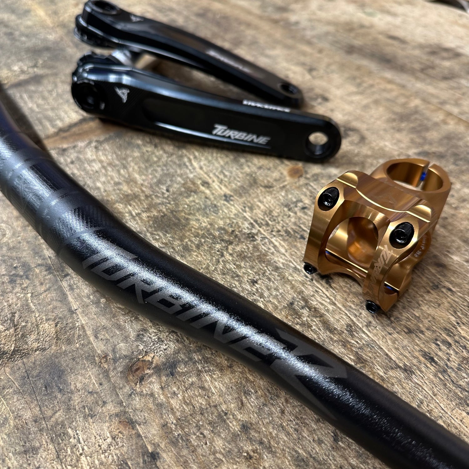Race Face Turbine Range