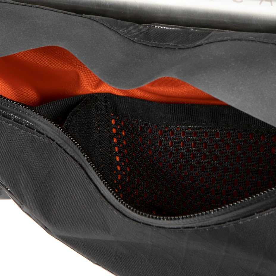 RESTRAP RACE FRAME BAG - (3L) SMALL