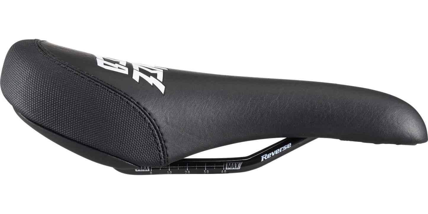 REVERSE Saddle Nico Vink Shovel & Shred