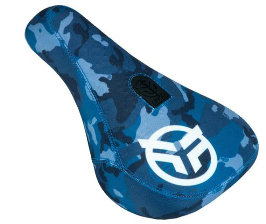 FEDERAL MID PIVOTAL LOGO SEAT - BLUE CAMO WITH WHITE LOGO